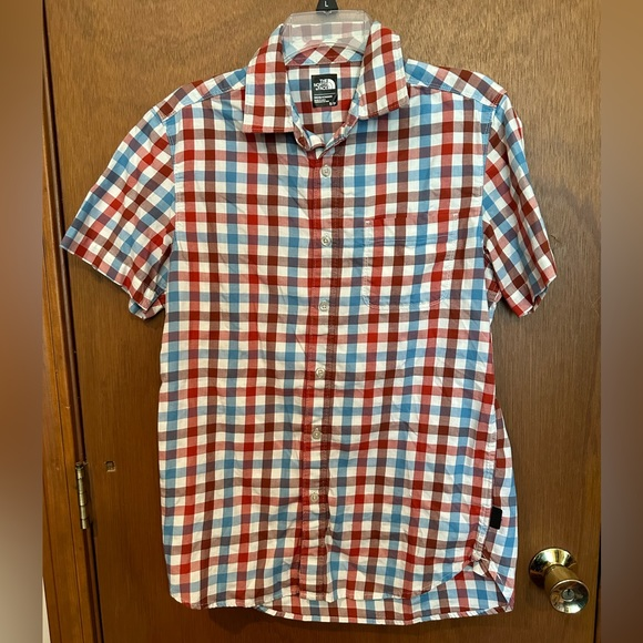 The North Face‎ Mens Shirt Short Sleeve Red Blue Check Size S Small - Picture 1 of 5